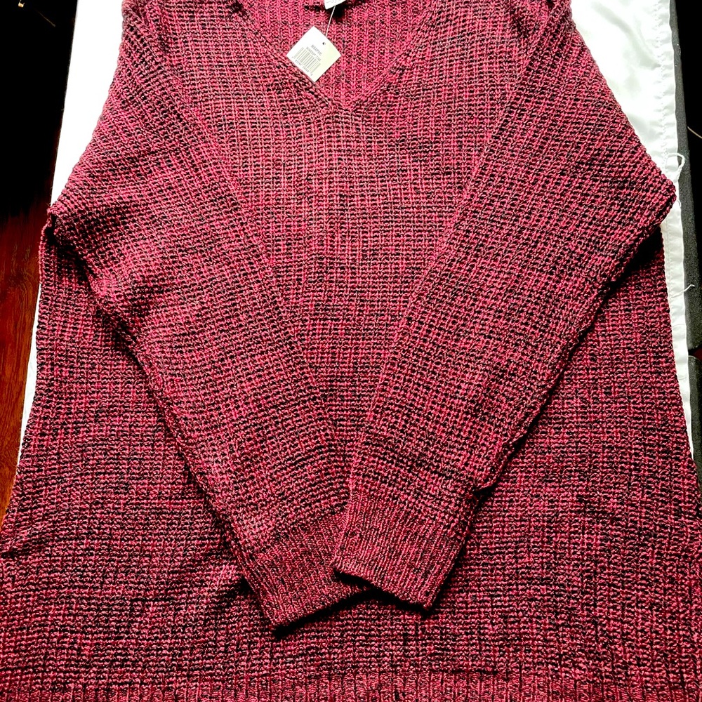 Sweater - Picture 5 of 8